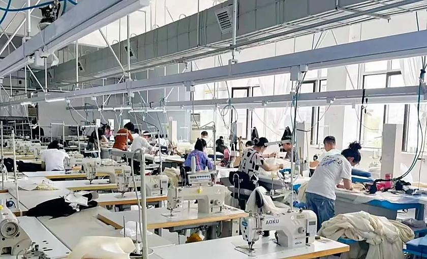 泰兴工作服定制厂家生产车间