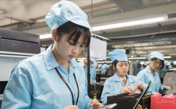 夏季工作服定做：避开闷热隐患的4个实操方案