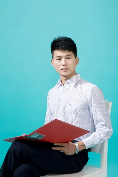 衬衫白底细竖条长袖男款CS103上身实拍