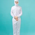 白色连帽防尘连体服